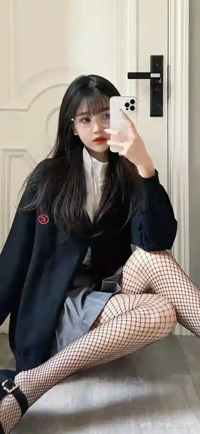 欧美伊香蕉久久综合网99_亚洲人成电影在线播放_亚洲国产精品每日更新