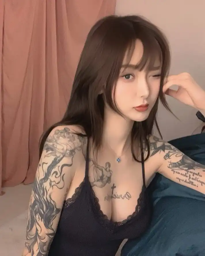 欧美伊香蕉久久综合网99_亚洲人成电影在线播放_亚洲国产精品每日更新