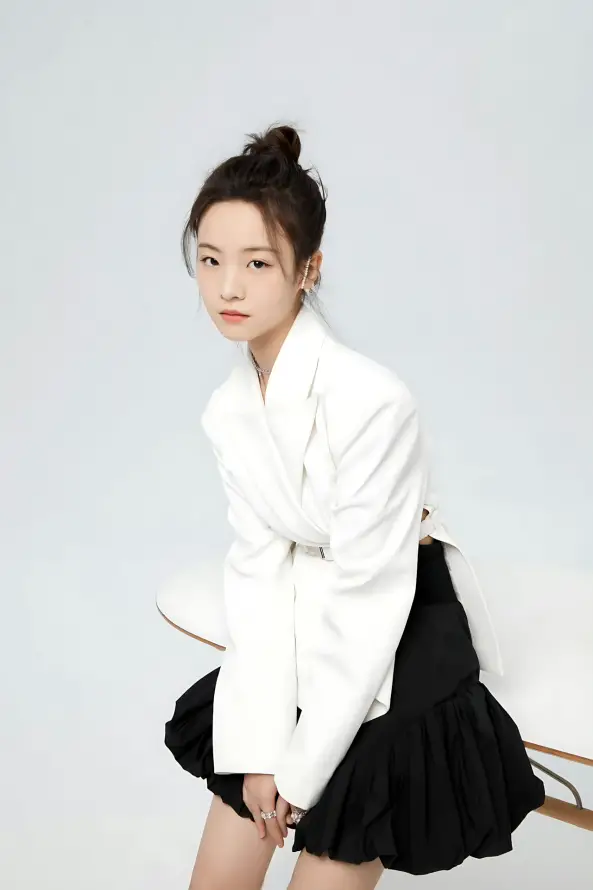 欧美伊香蕉久久综合网99_亚洲人成电影在线播放_亚洲国产精品每日更新