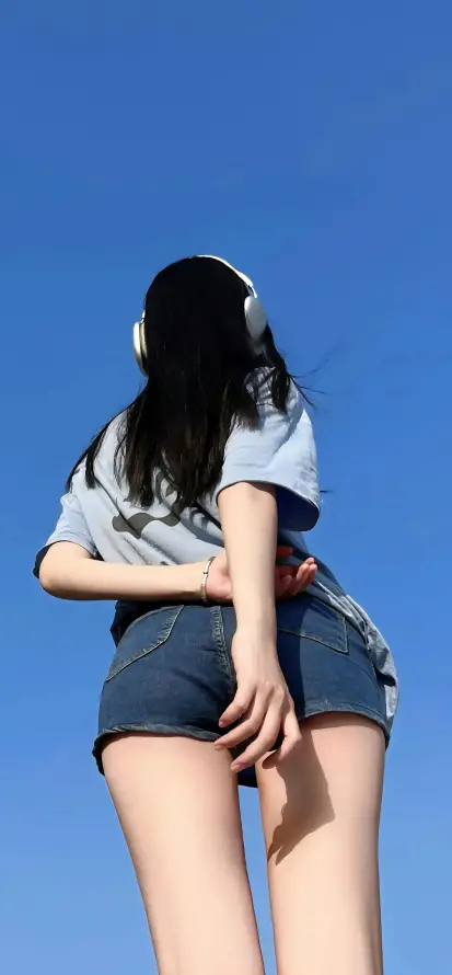 欧美伊香蕉久久综合网99_亚洲人成电影在线播放_亚洲国产精品每日更新